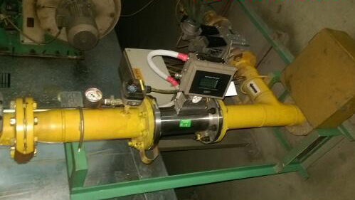 工業(yè)天然氣流量計現(xiàn)場安裝使用圖